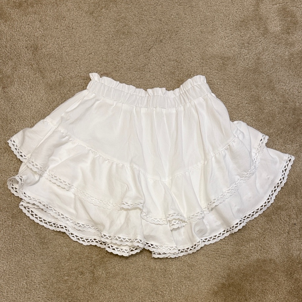 White Ruffled Skirt (never worn)